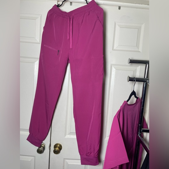 Medium/Large Pink Set - Picture 3 of 6